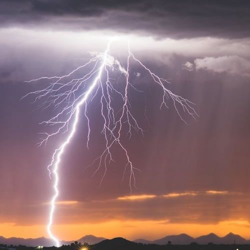 1st_Place_Sunset_bolt_from_Maricopa_Arizona_by_Bryan_Snider_BryanSnider_thumb