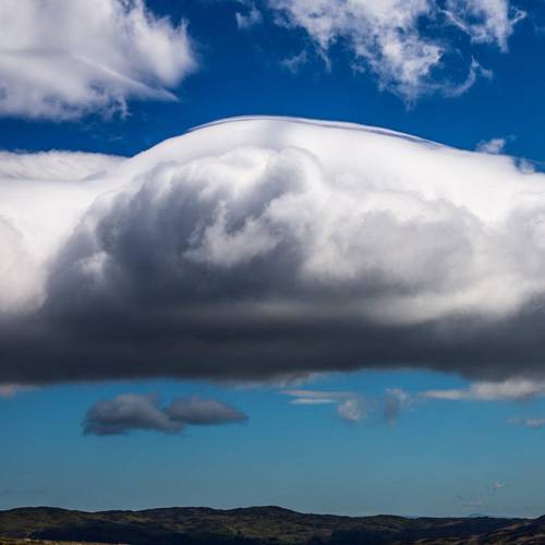 Pileus-cloud