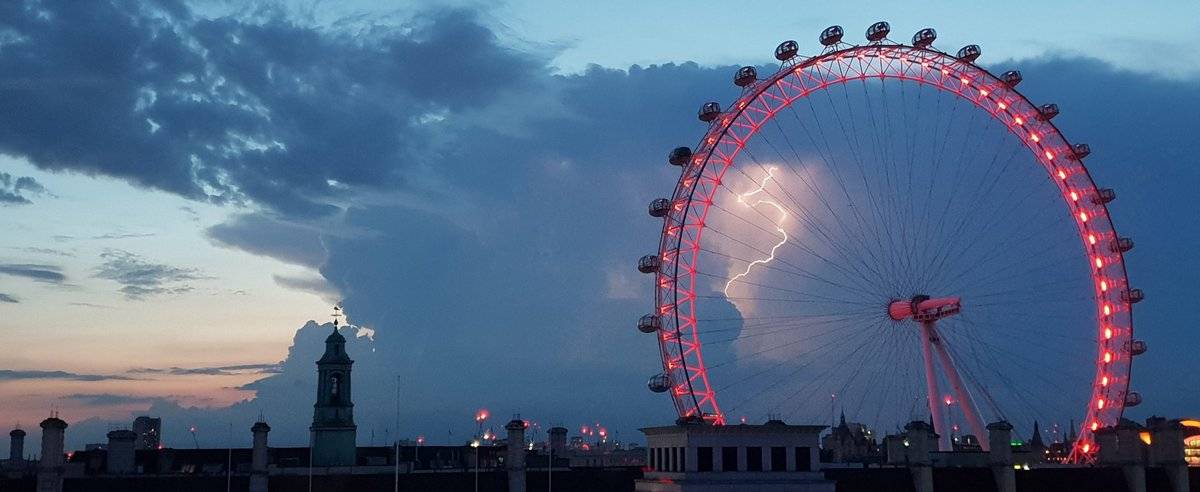 1st Place Lightning at dusk. London. by Stephen Prout @proutstephen