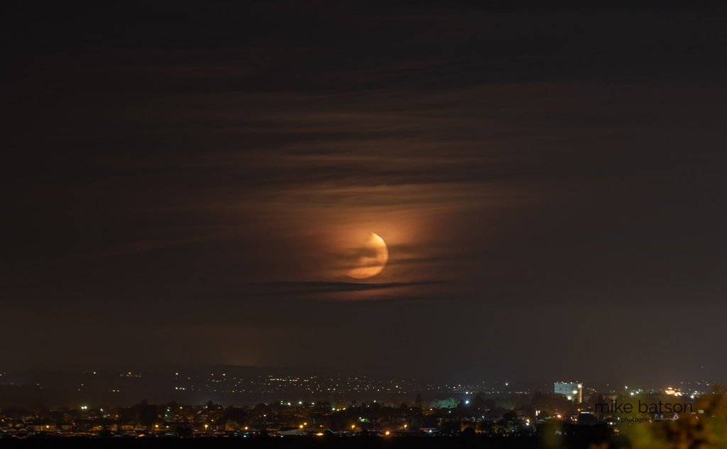 2nd_Place_Moonlit_night_over_the_towns_along_the_Thames_Estuary_by_Mike_Batson_mikebatson5d_1024x1024