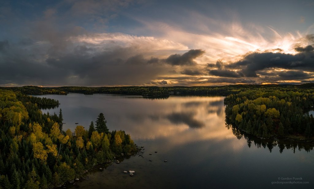 Fall_colors_at_sunset_in_Northwest_Ontario_by_Gordon_Pusnik_gordonpusnik_1024x1024