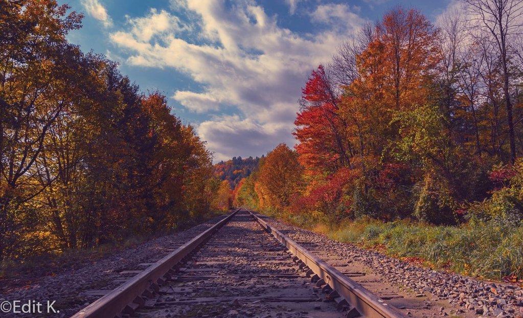 Lead_me_into_autumn._Northfield_Vermont_by_Edit_K._007_edit_1024x1024