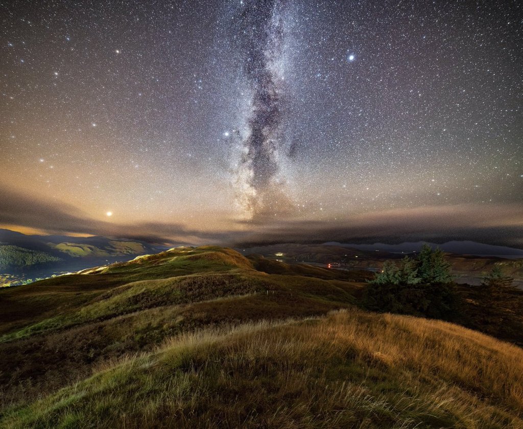 Milky_Way_up_on_the_hills_around_Oban_by_Nick_EdgingtonNick_1024x1024