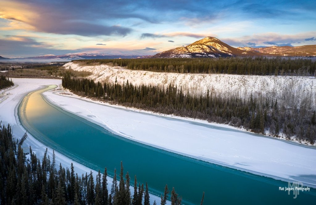 Yukon_s_Takhini_River_slowly_freezing_by_Matt_Jacques_MattJacques_1024x1024