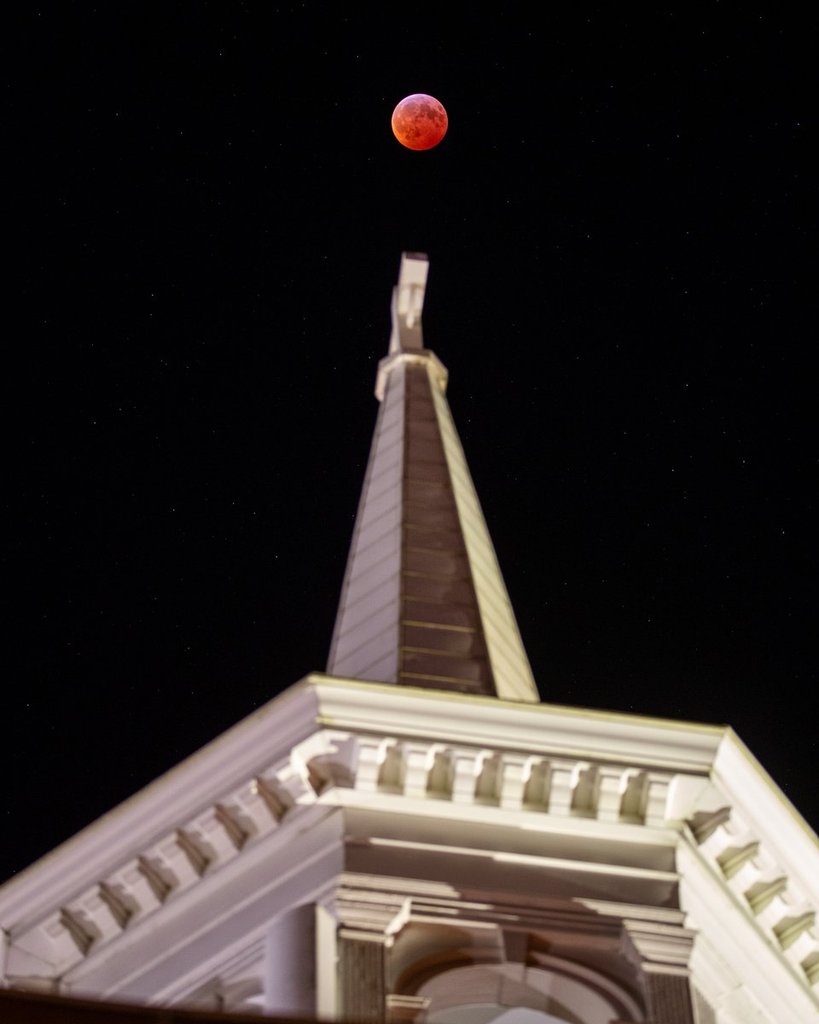 Seminary_Ridge_around_midnight_Monday_in_Gettysburg_by_Harrison_Jones_h_jonesphoto_1024x1024