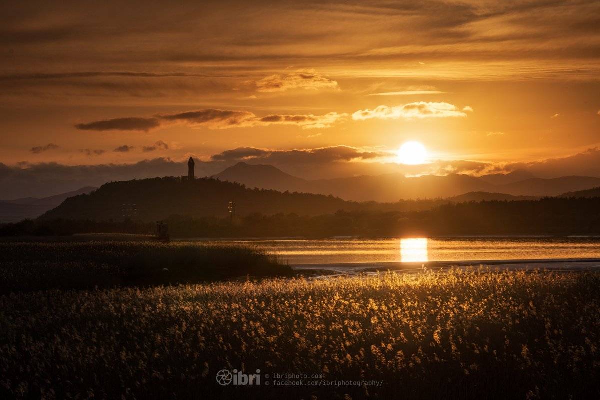 1st Place Sunset over the mountains by Brian Smith @iBri_Photo