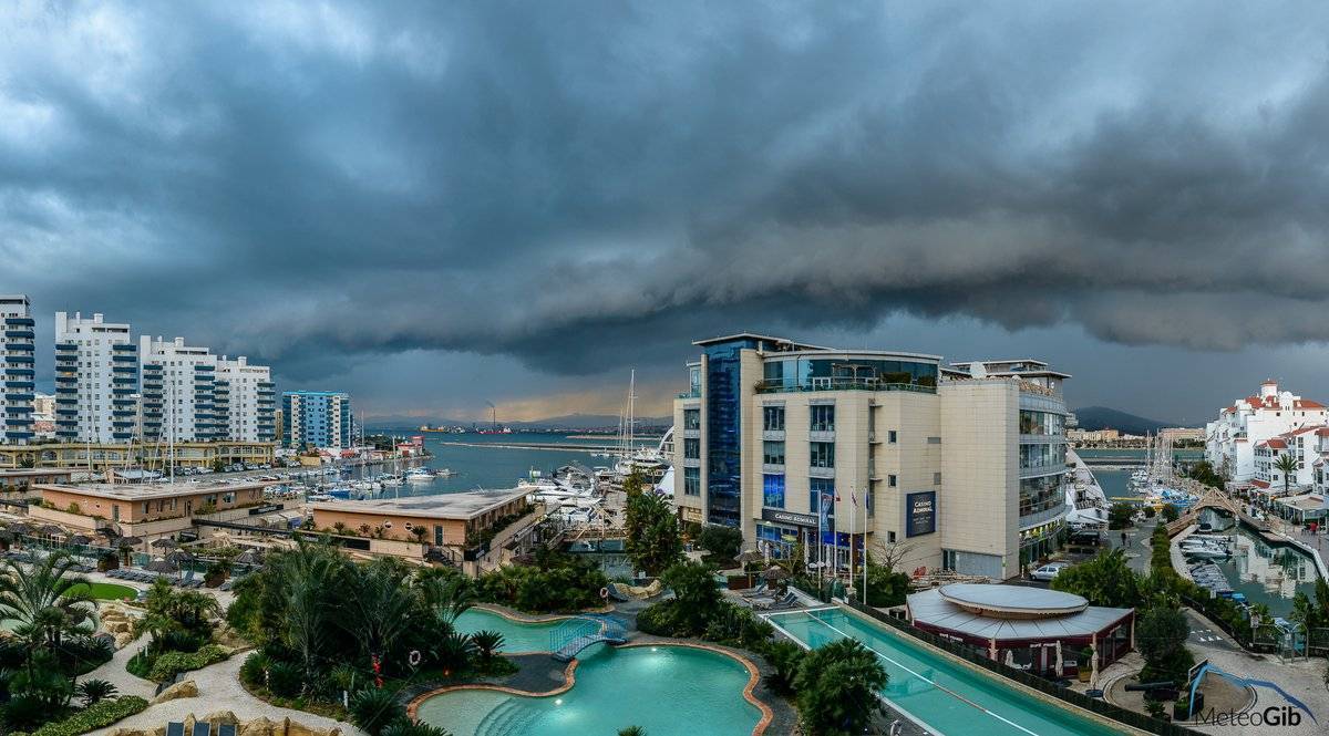 2nd Place Gibraltar - a fantastic shelf cloud/arcus captured moving in across the Bay by MeteoGib @MeteoGib