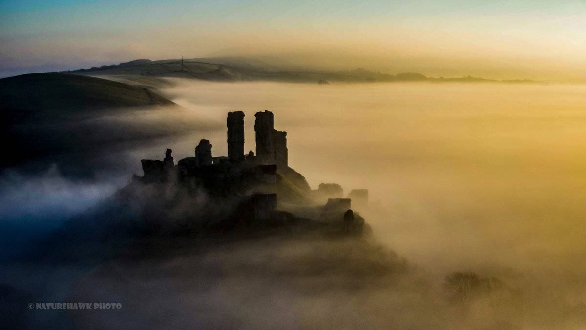 2nd Place Naturehawk Photo @NaturehawkPhoto Corfe Castle