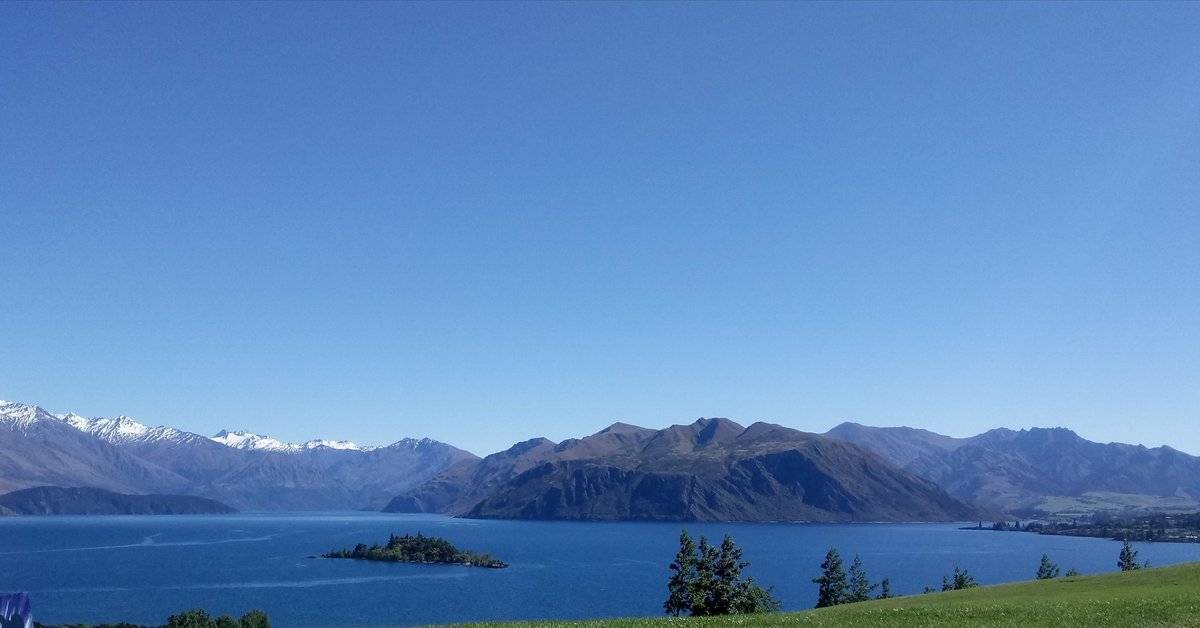 3rd Place Karina Fay @KarinaFayArt Rippon Vineyard - Lake Wanaka New Zealand