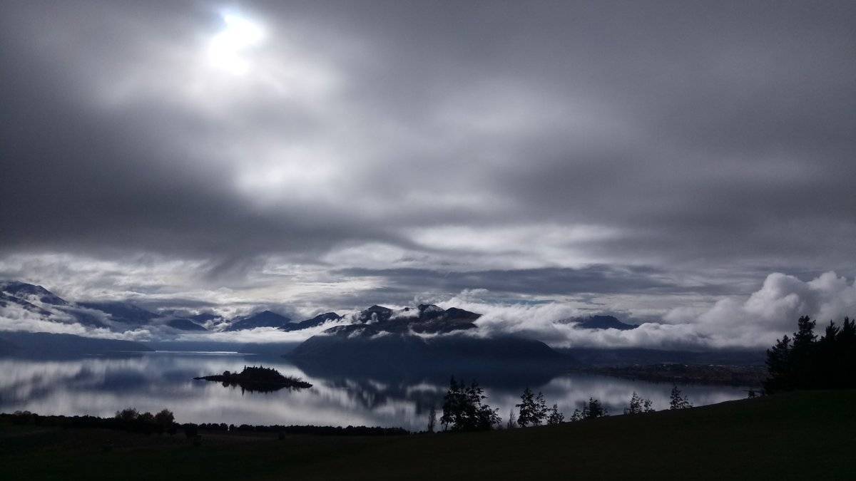 3rd Place Karina Fay @KarinaFayArt Autumn Mist at Rippon Vineyard Lake Wanaka, New Zealand