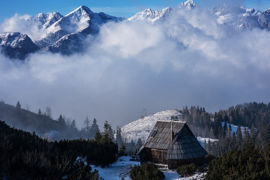 Velika_Planina_by_Ollie_Taylor_OllieTPhoto_1024x1024