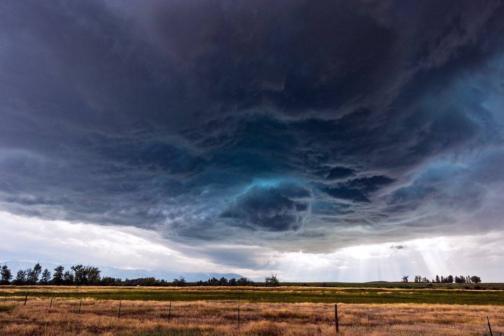 A supercell thunderstorm near Joliet, Montana by John Sirlin @SirlinJohn