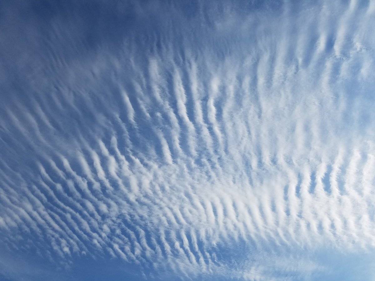 Sunday afternoon clouds in Minnesota by Rich Howard @scotchprophet