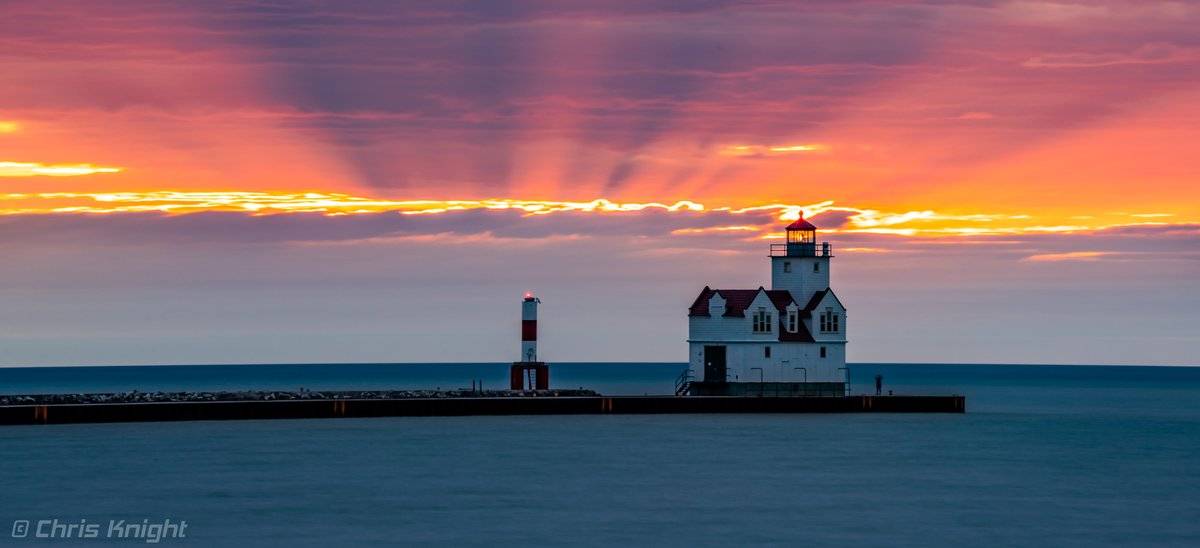 Sunrise on Lake Michigan in Kewaunee, WI. Pierhead Lighthouse by Chris Knight @ChrisKnight