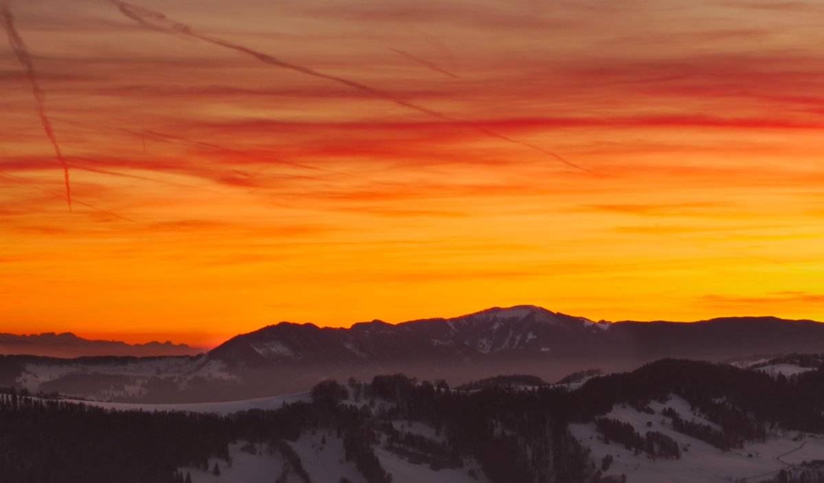 3rd Place View from the Vogelberg in the Jura mountains in Switzerland by Wetter Ludwigsburg @lubuwetter 