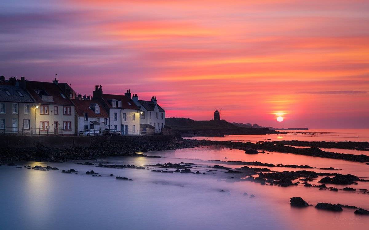 Blue To Gold. Sunrise over the beautiful fishing village of St Monans by Adam West @adamwestphoto