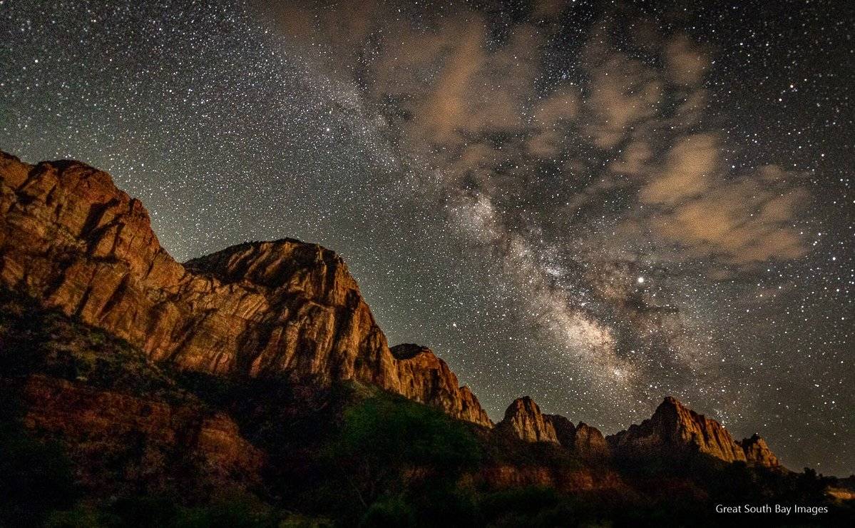 Milky Way over Zion National Park by Mike Busch/Greatsouthbayimages @GSBImagesMBusch