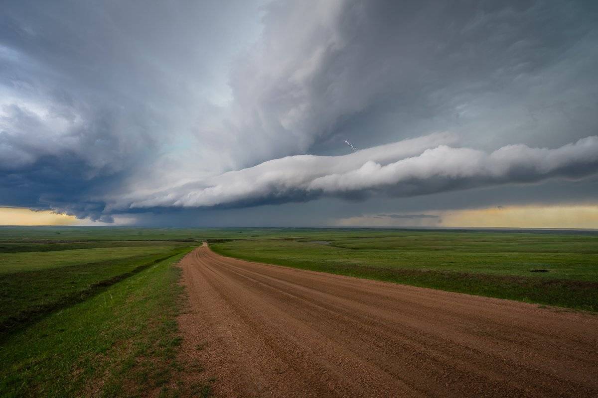 The second cell that passed over Limon this afternoon. By Ted Silvius @TedSilvius