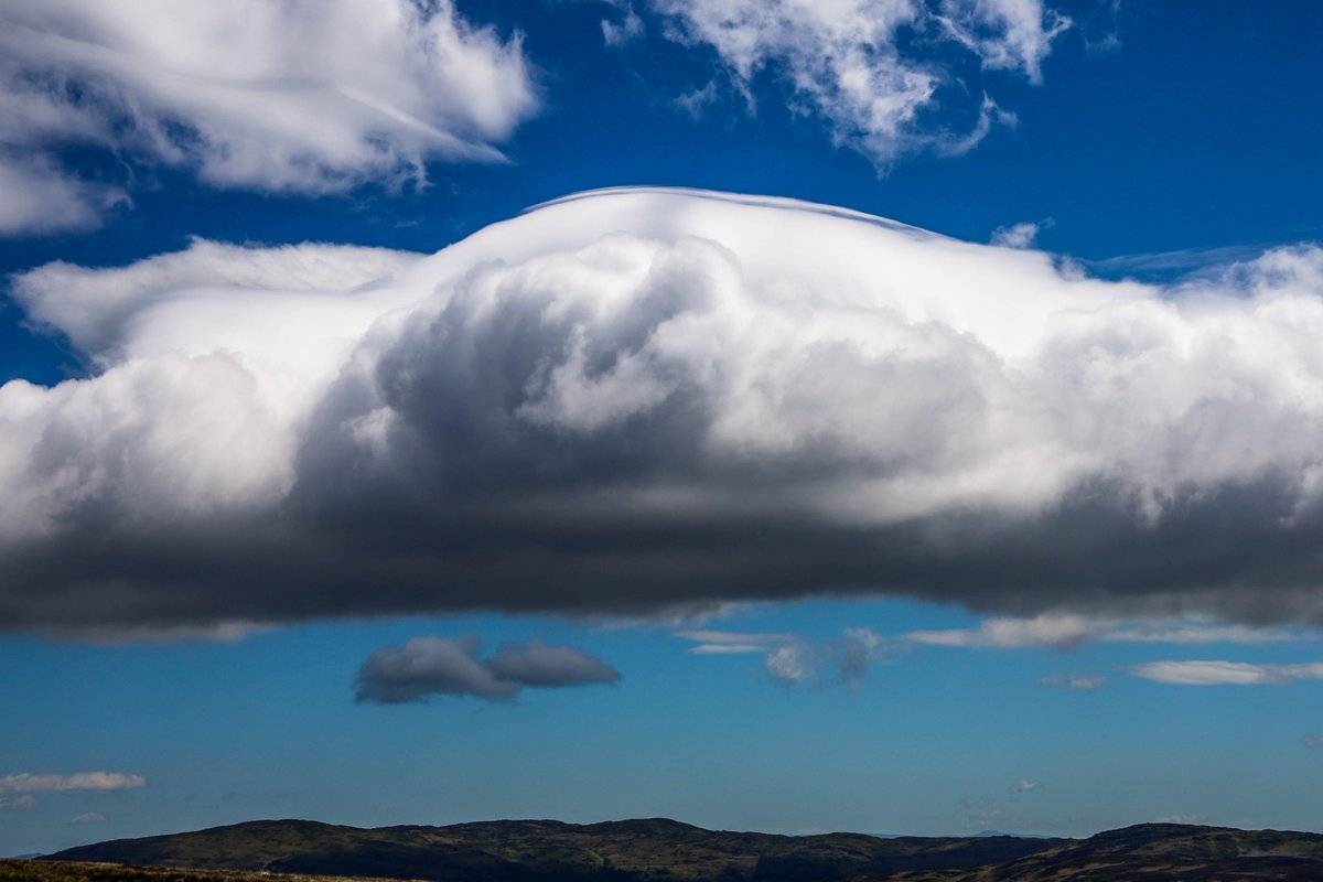 1st Place A rare Pileus cloud over Broughton Moor by Jude@green @JUDITHM58257161