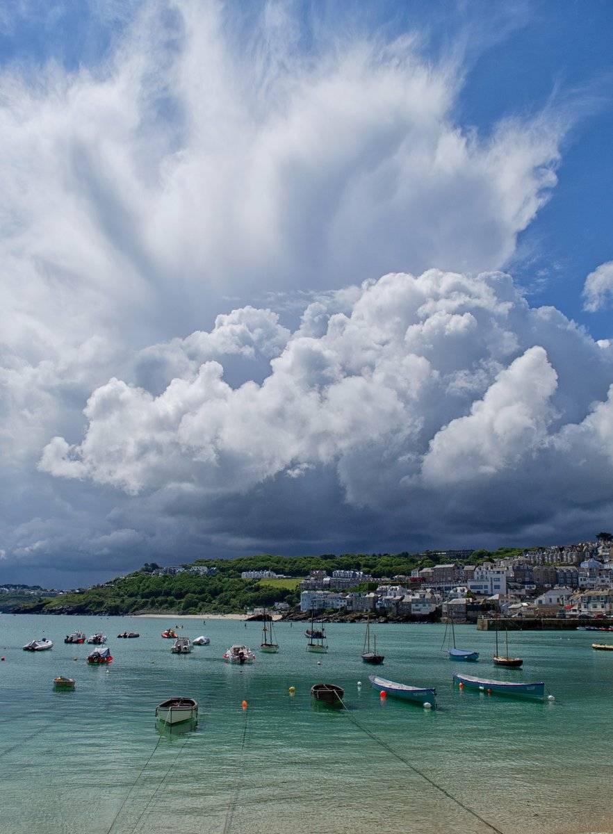 Convection over St Ives by Tilney @T28468