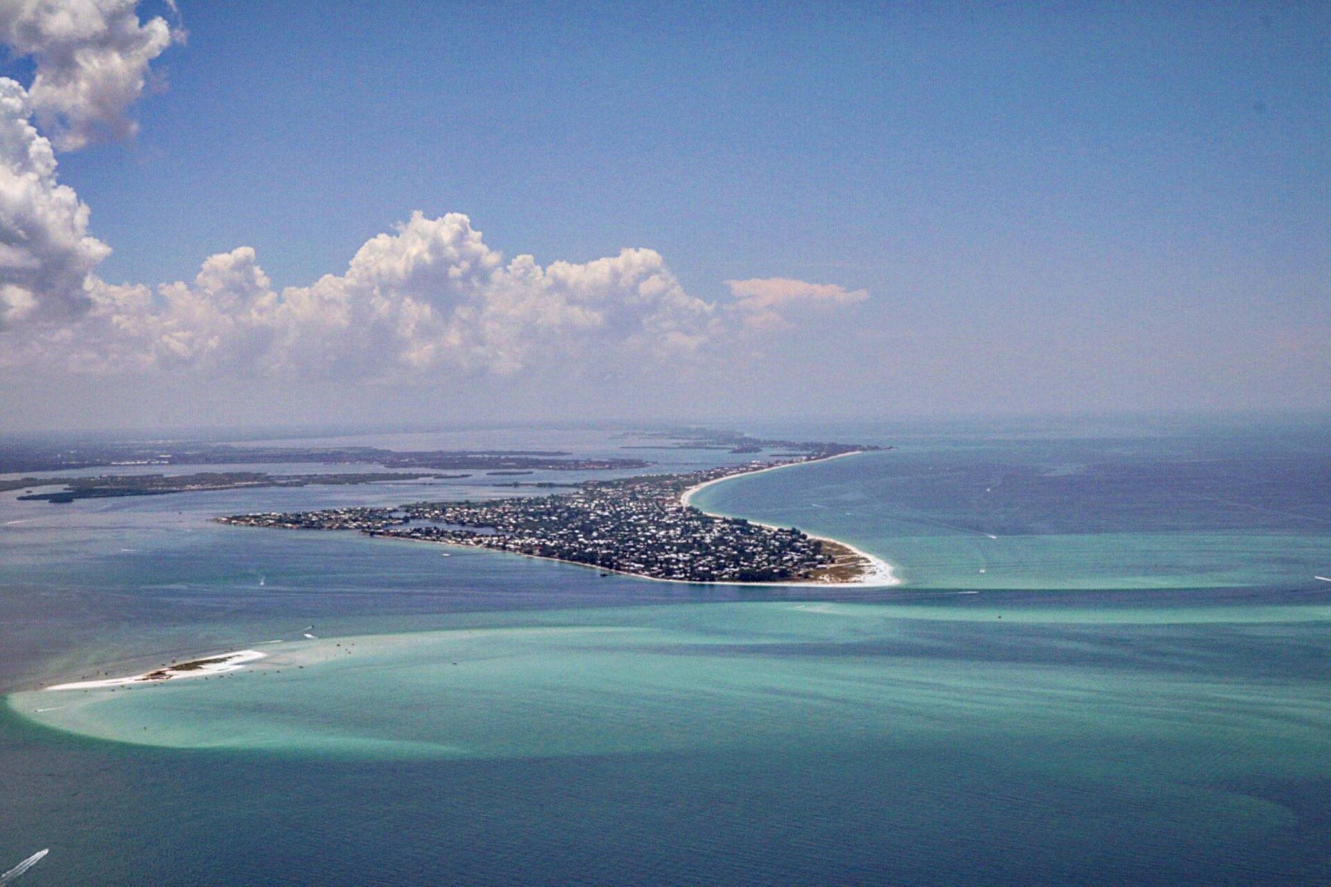 3rd Place Beautiful from up High... Anna Maria Island.... Florida by Eagle 8 WFLA @8_plamison