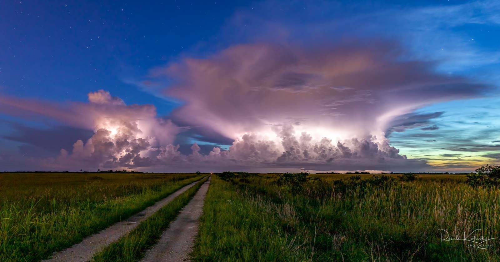 War on the Horizon - Everglades Storms - July 20th 2019 by Ronald Kotinsky @rkotinsky