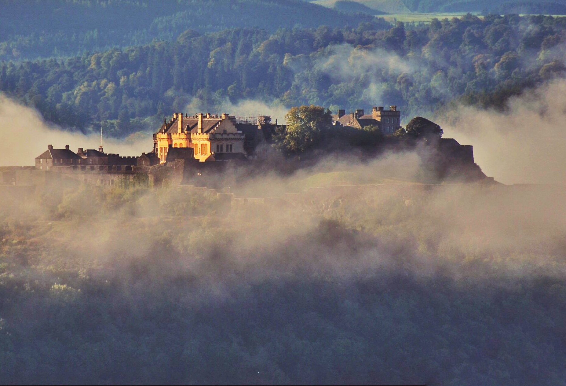Stirling Castle shrouded in the early morning mist by Charles McGuigan @CharlesMcGuiga2