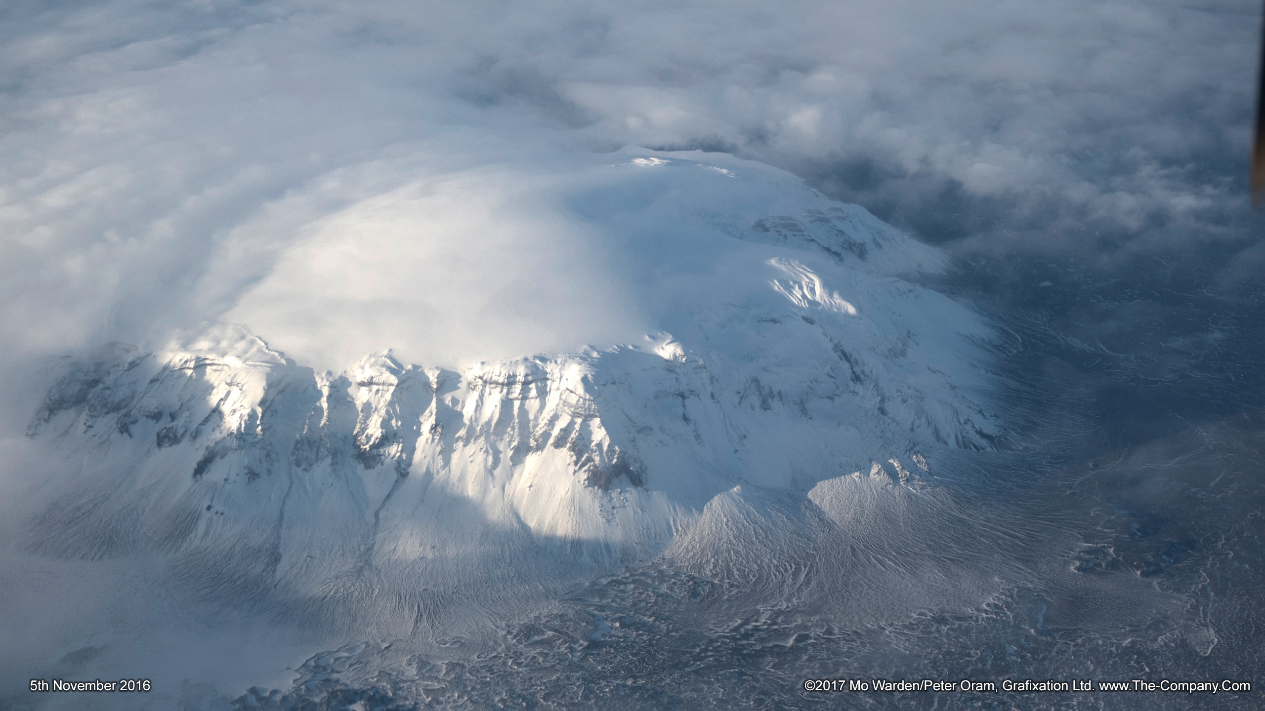 The snowy crown of Eiríksjökull, from the air