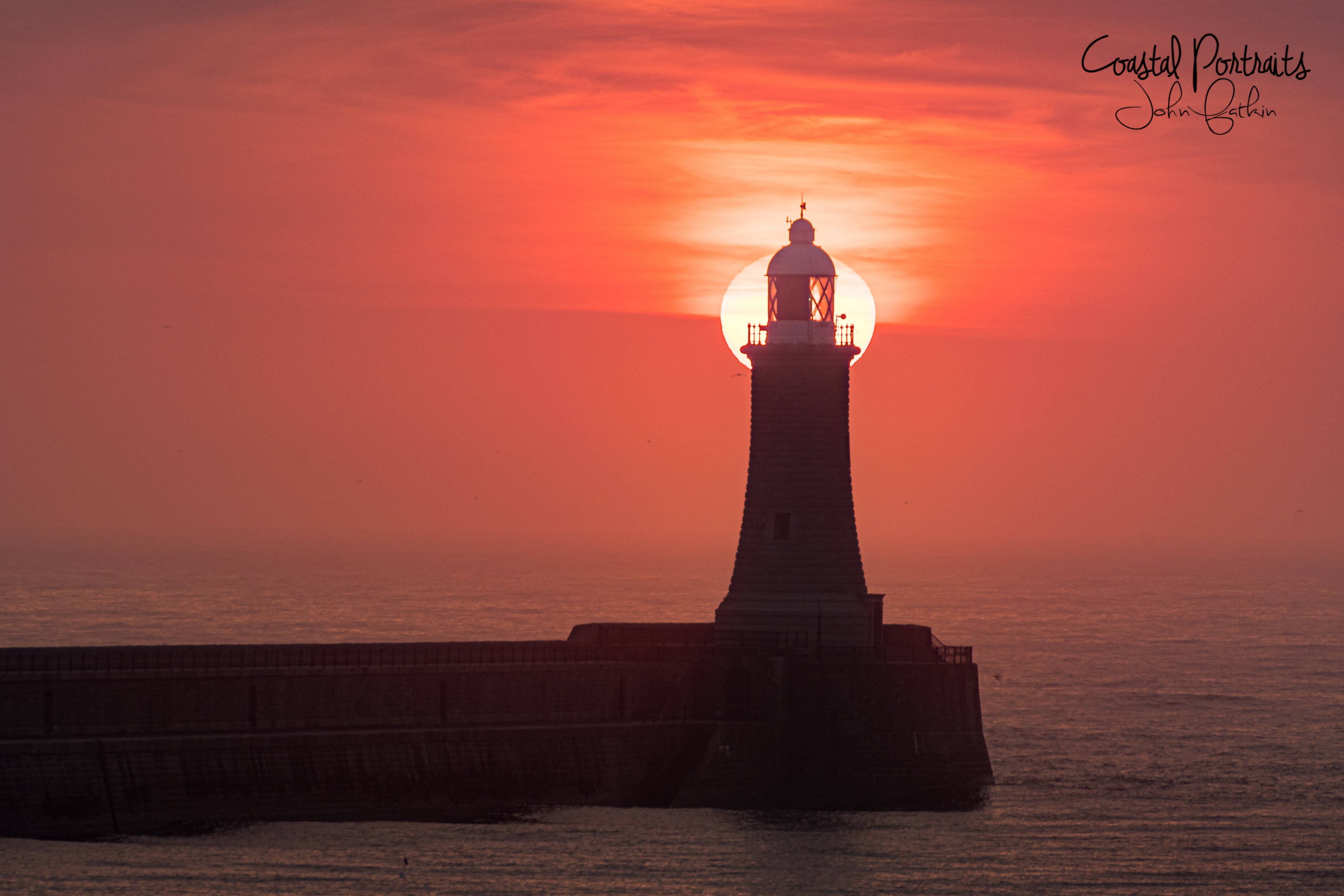 3rd Place Tynemouth Pier, Lighthouse by Coastal Portraits @johndefatkin