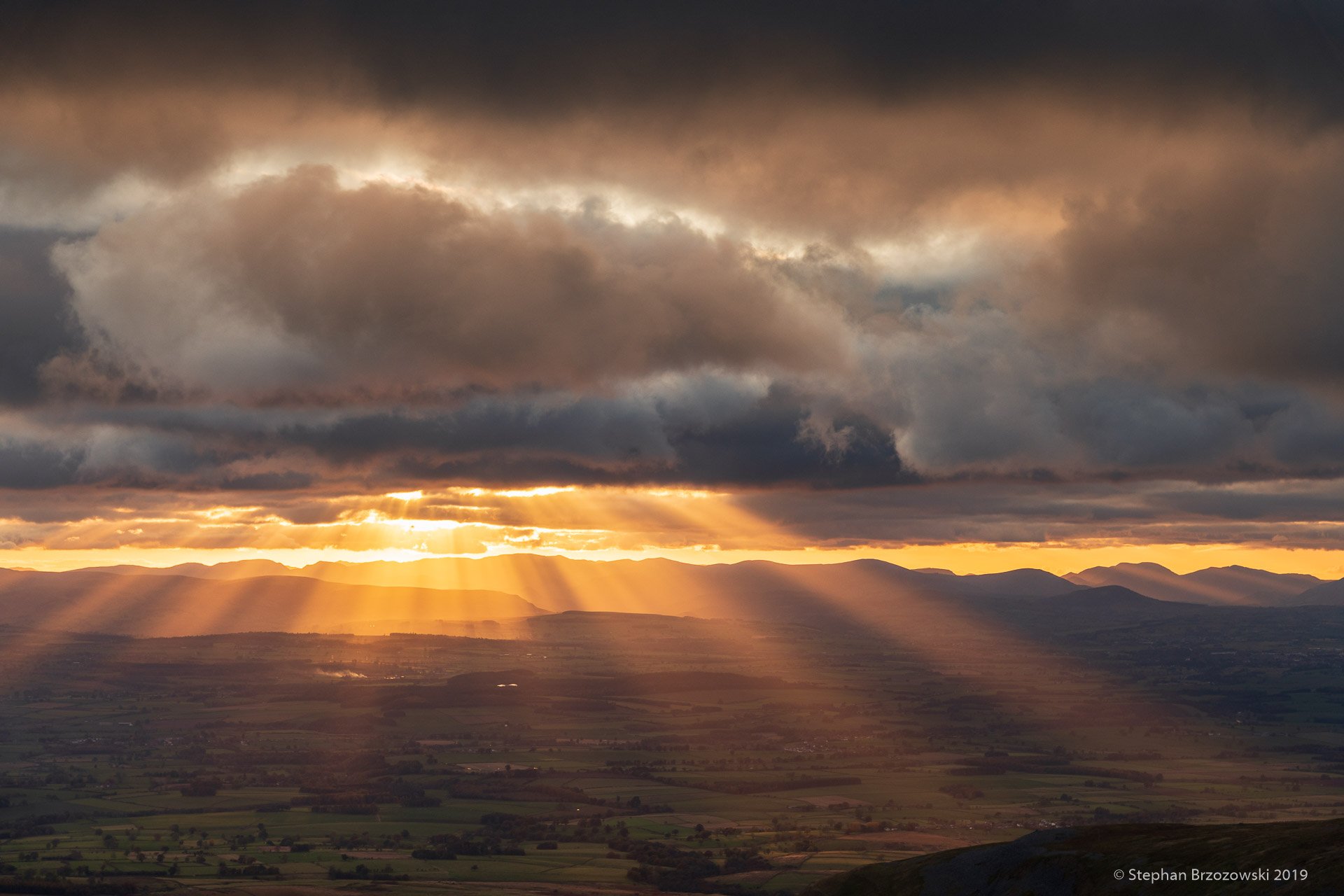 Crepuscular rays over the Eden Valley Cumbria by Stephan Brzozowski @stephanbrz