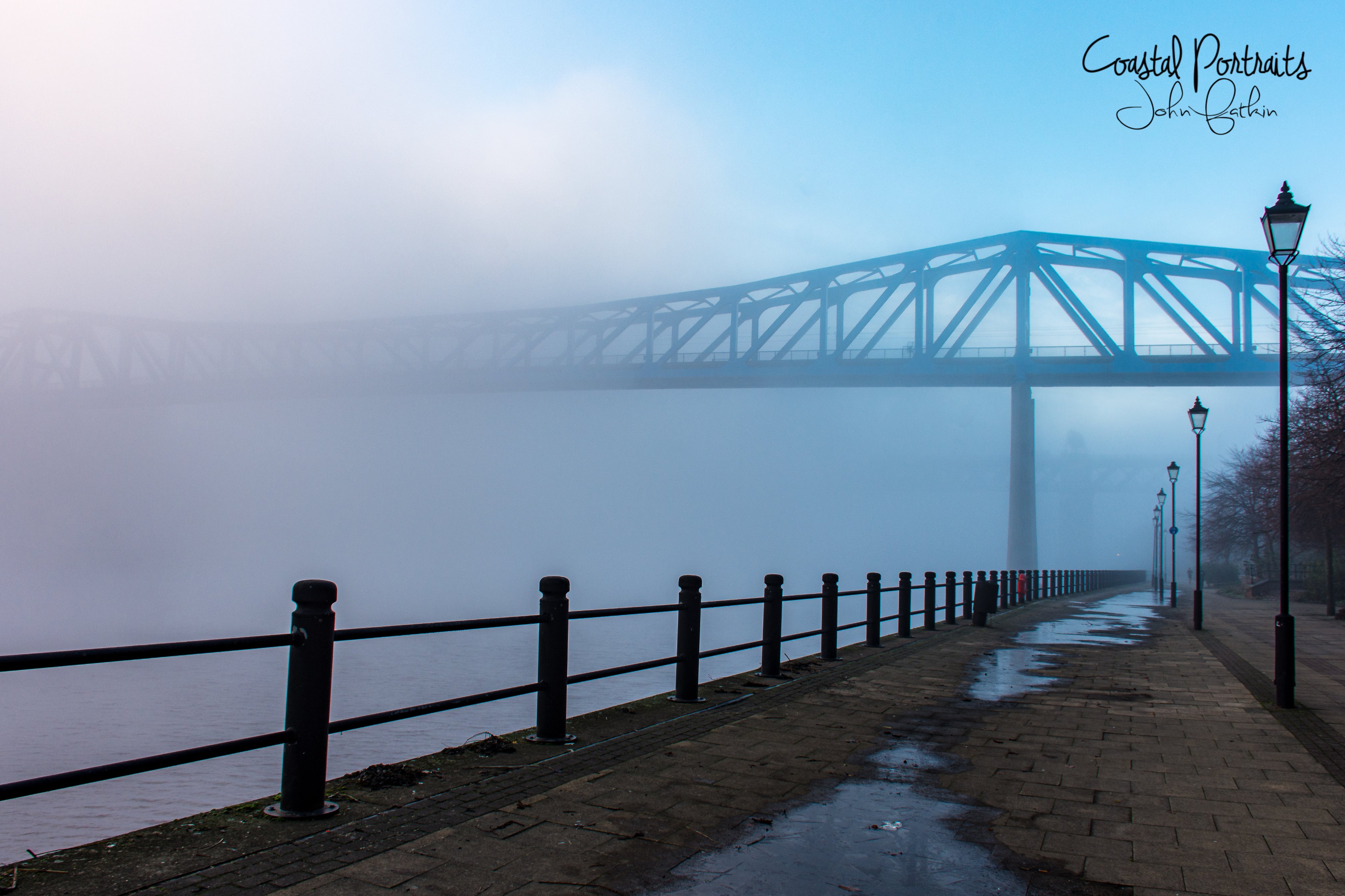 1st Place Fog on the Tyne by Coastal Portraits @johndefatkin