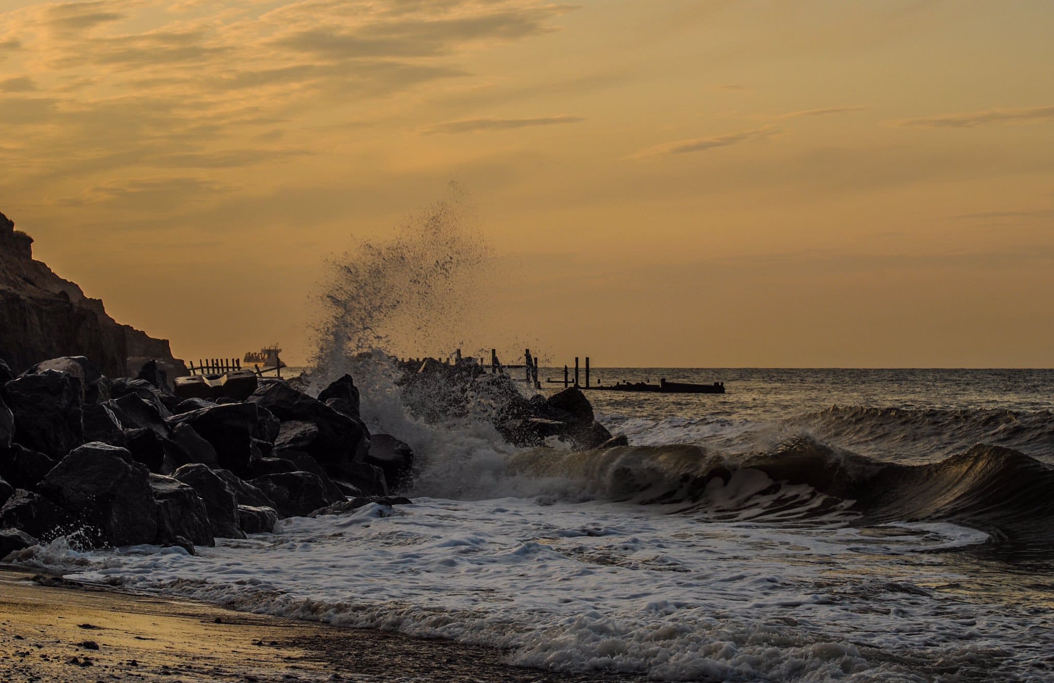 1st Place The sea and sunset in Happisburgh, Norfolk by Veronica @VeronicaJoPo