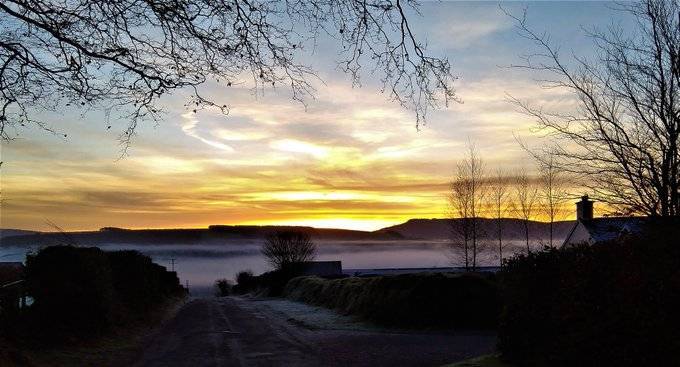 Sun up Tinahely , Wicklow by NDoyle @doyle44_n