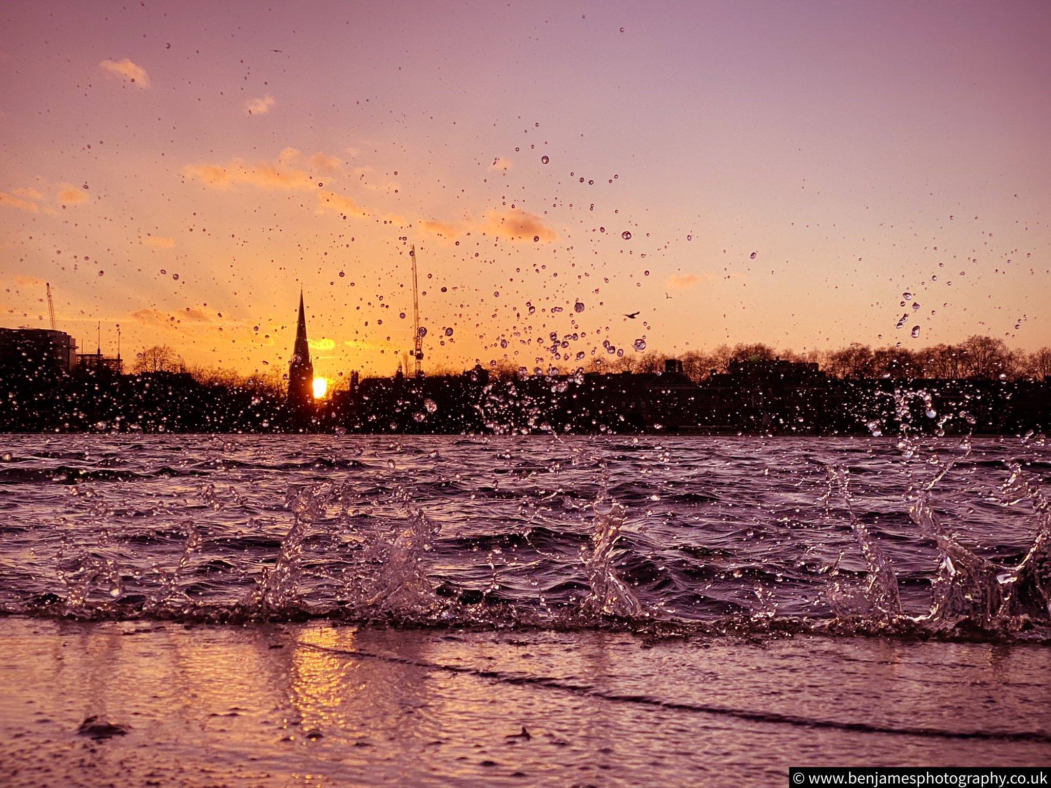 Wind splashes in Kensington Gardens, London by Ben James Photography @BenJamesPhotos