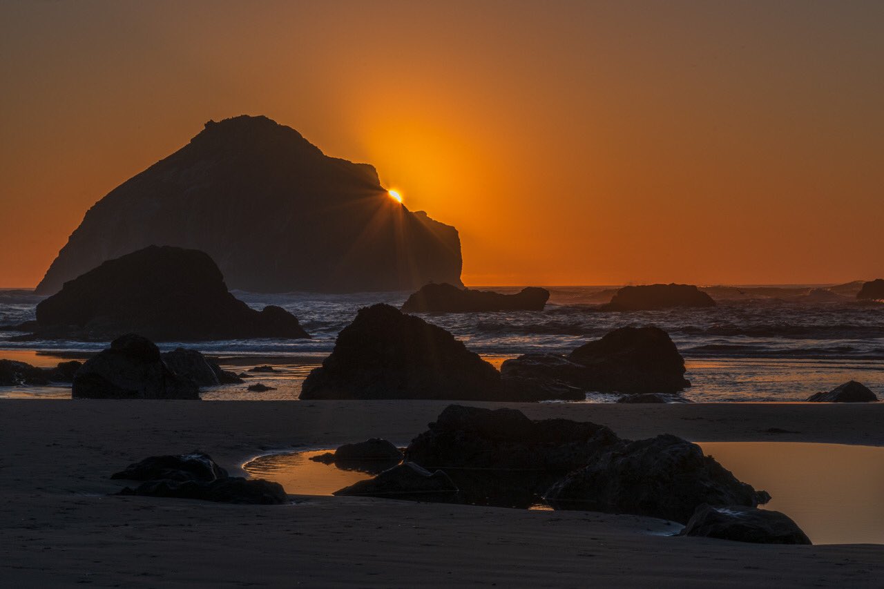 2nd Place A fun night at Bandon Beach, Oregon by Michael Ryno Photo @mnryno34