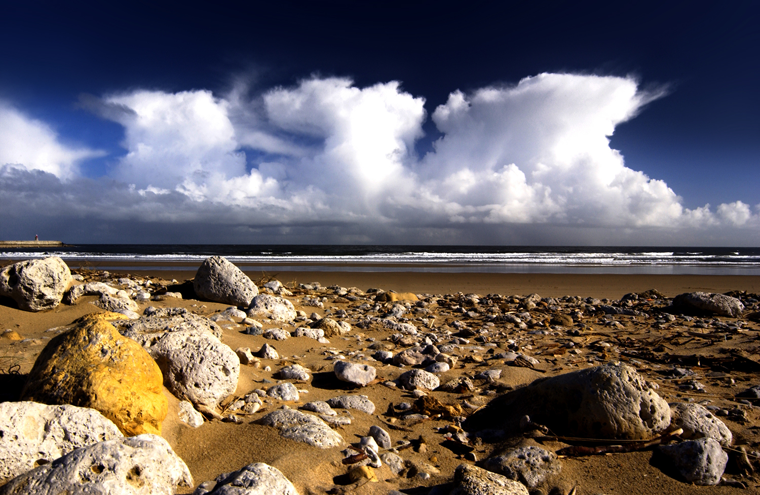 Storm clouds gathering by Mackenzie King Photography @amkingphoto