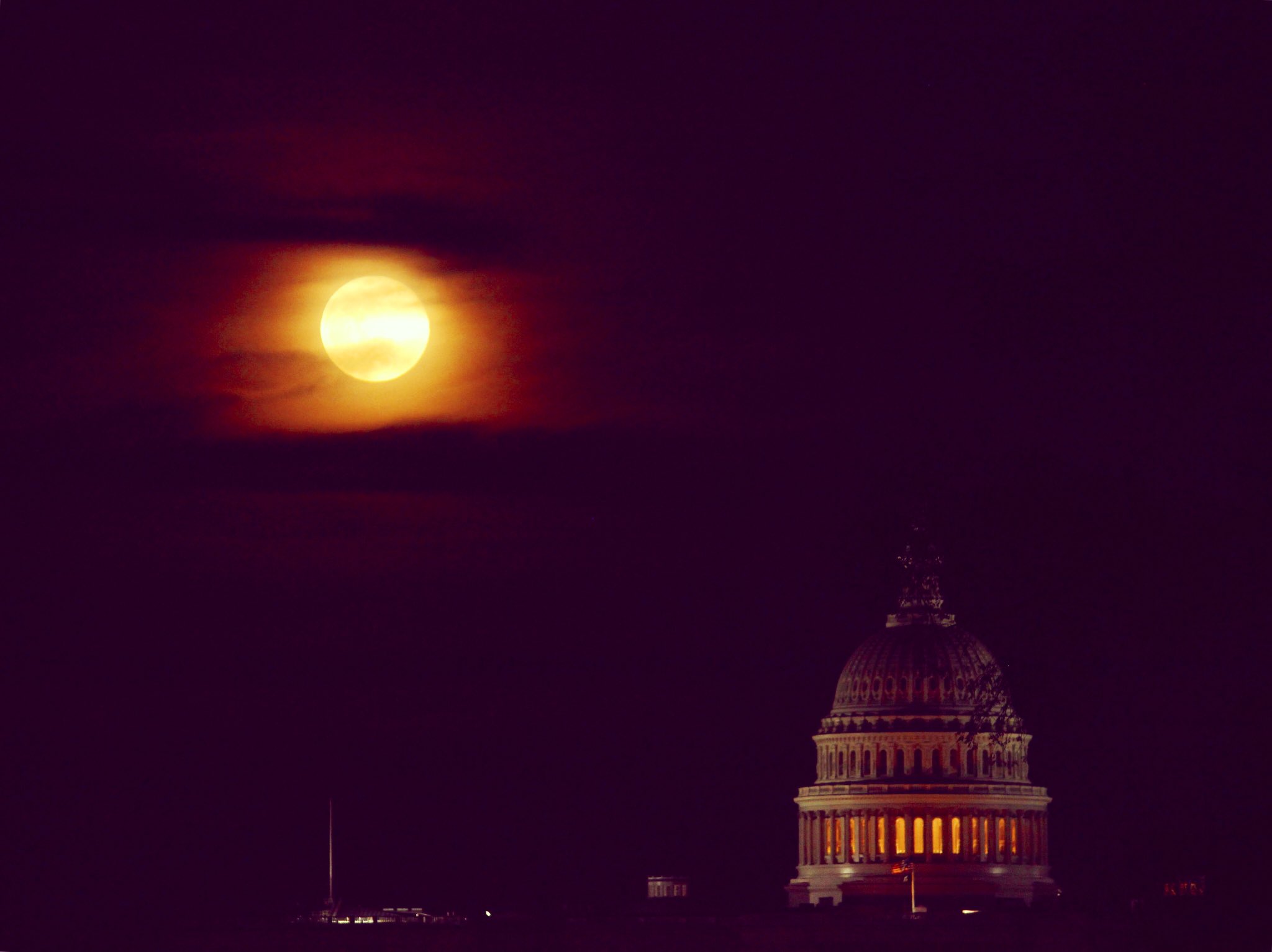 Worm moon rises over DC by Jim Havard @JimHavard
