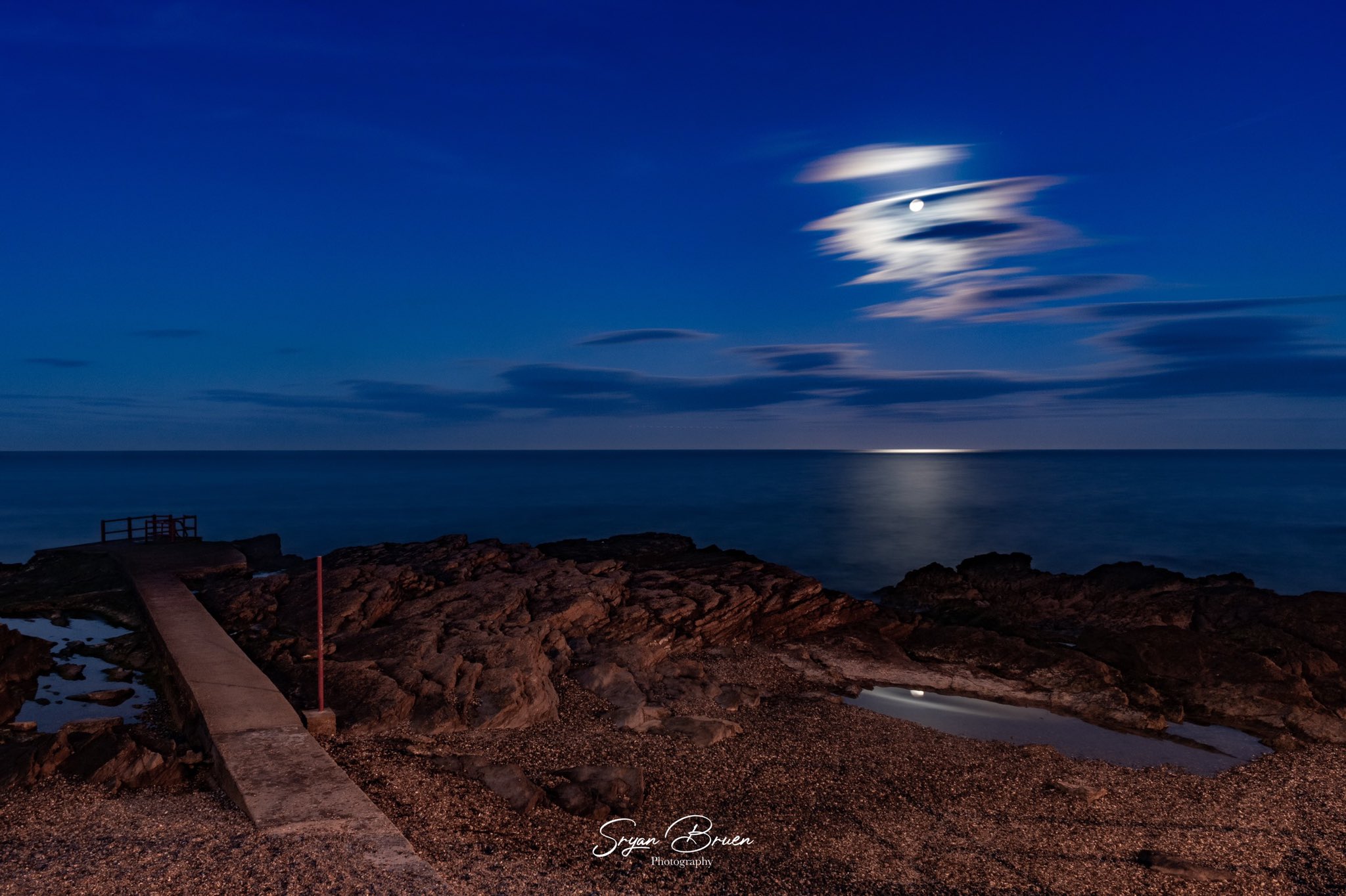 2nd Place High Rock Pink Moonrise 2020 with lenticular clouds by Sryan Bruen Photography @sryanbruenphoto