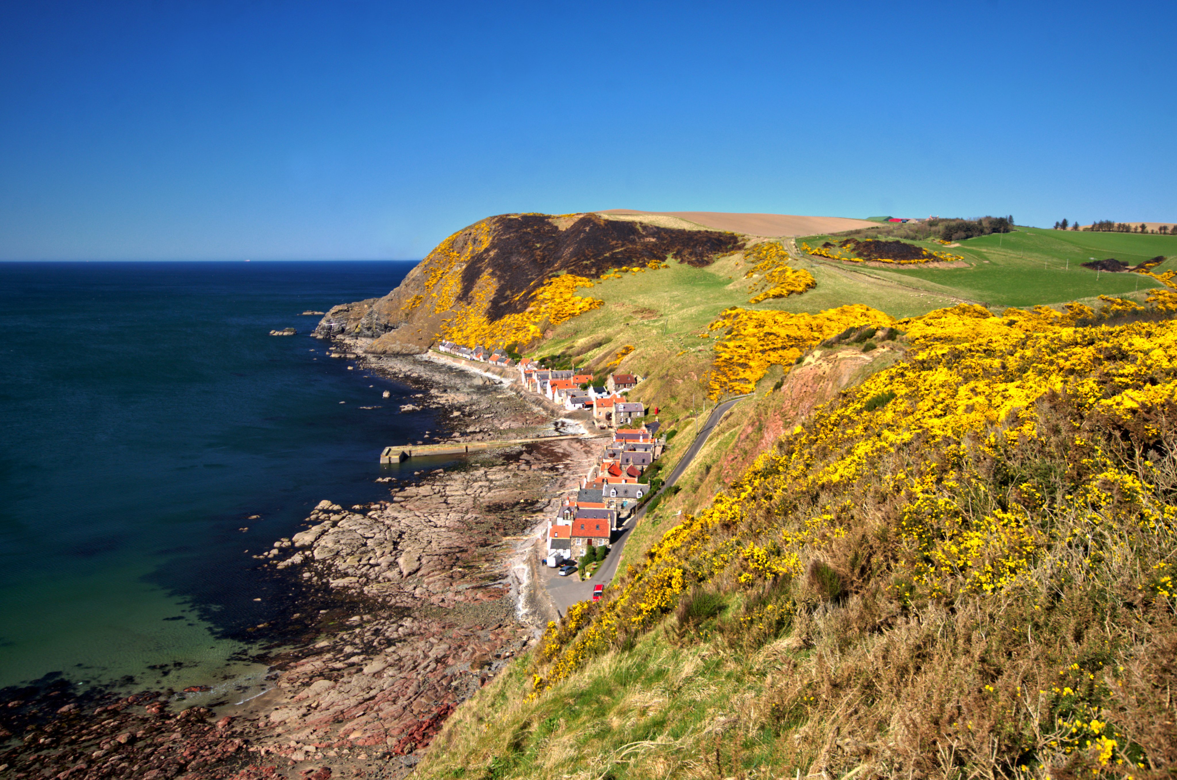 Crovie, Aberdeenshire, Scotland by Gordon Robertson @gordo_rob