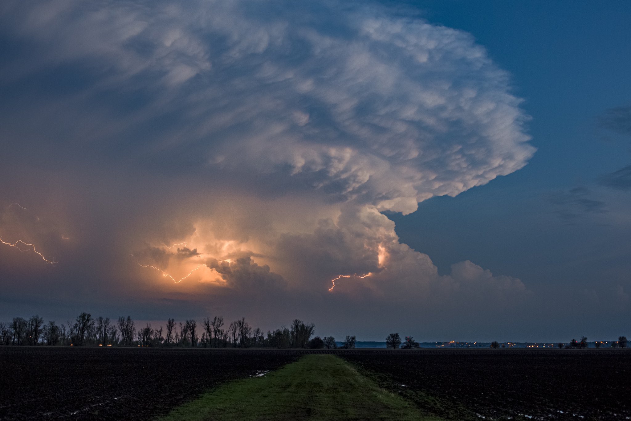 Storm over Southeast Iowa by kevin.franz @KevFstop