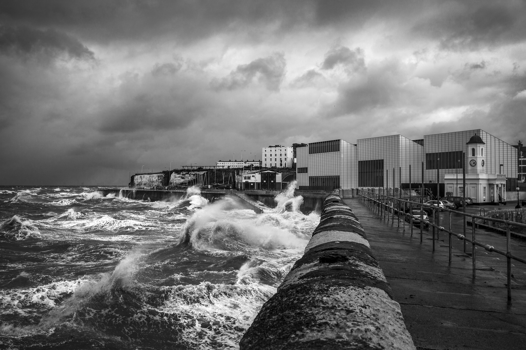 Turner-Contemporary-storm