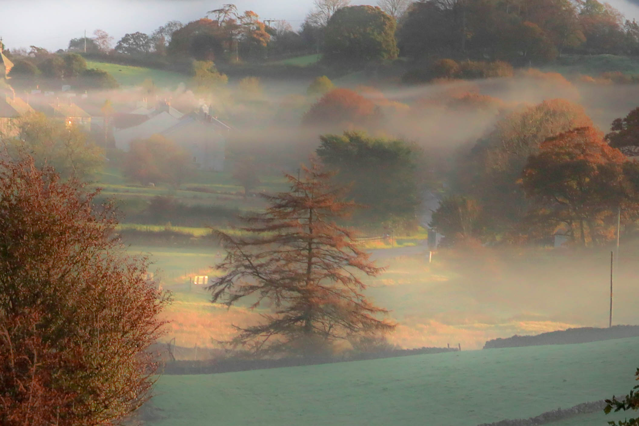 1st Place September the season of mists and mellow fruitfulness by Jude@green @JUDITHM58257161