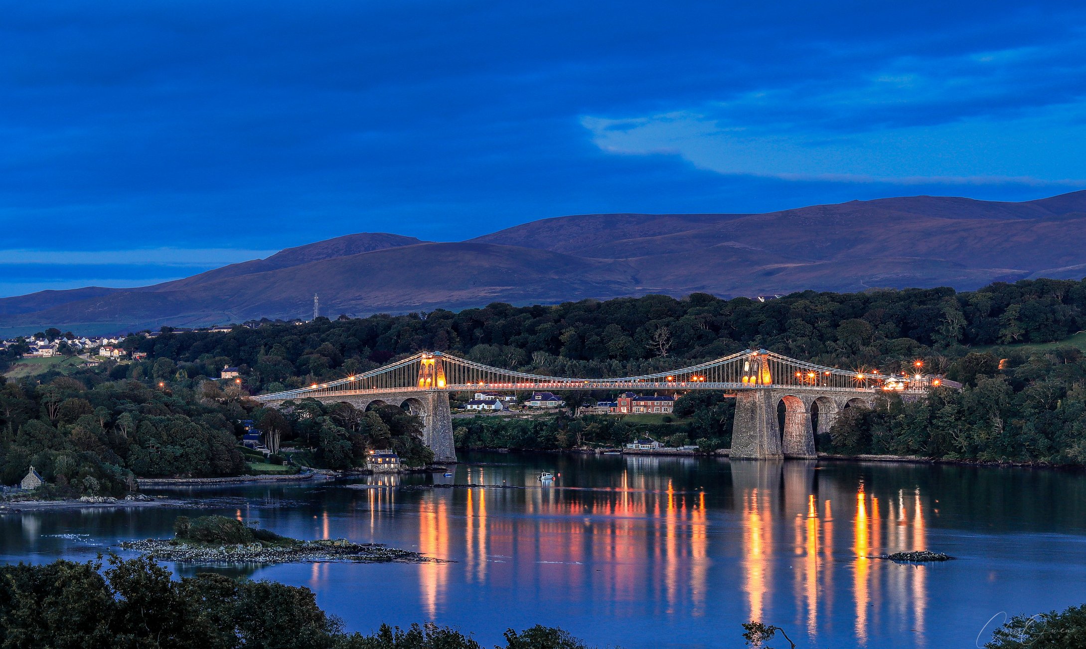 3rd Place Menai Bridge at dusk, Anglesey by Chris Owen @cwo1983