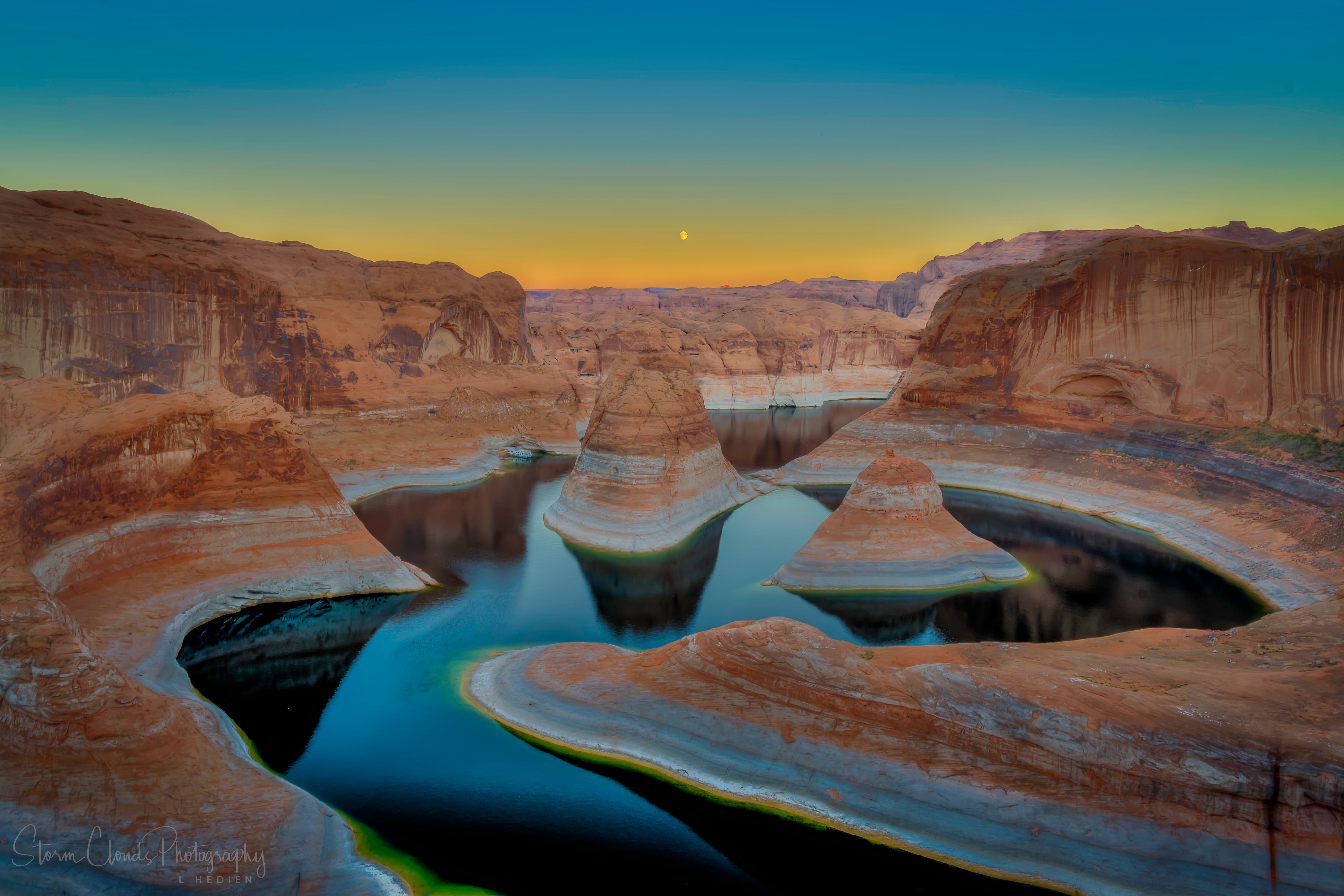 3rd Place Reflection Canyon in Utah by Laura Hedien @lhedien