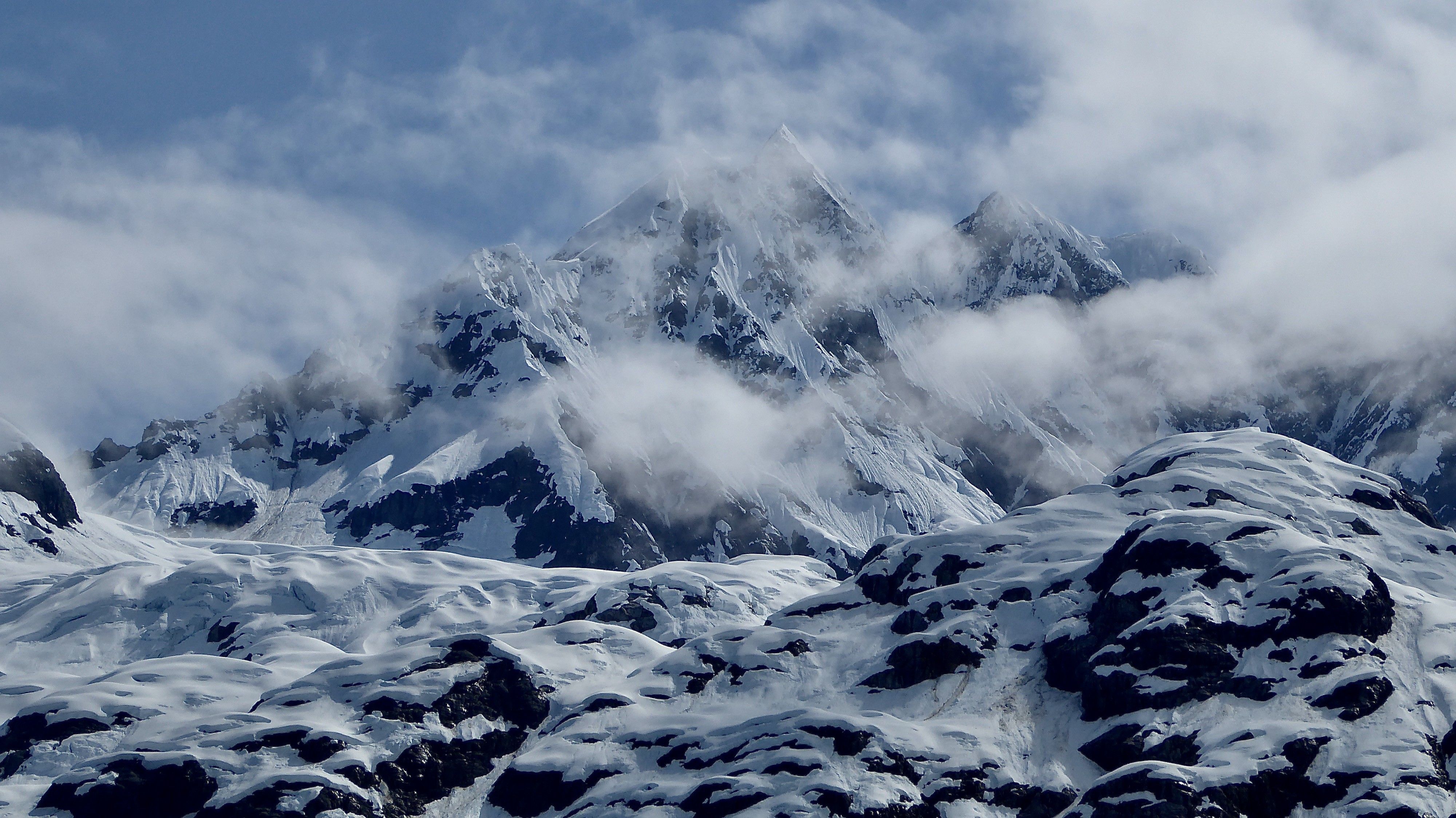 2nd Place The mountains of Alaska by Steven Aldridge @coolonespa